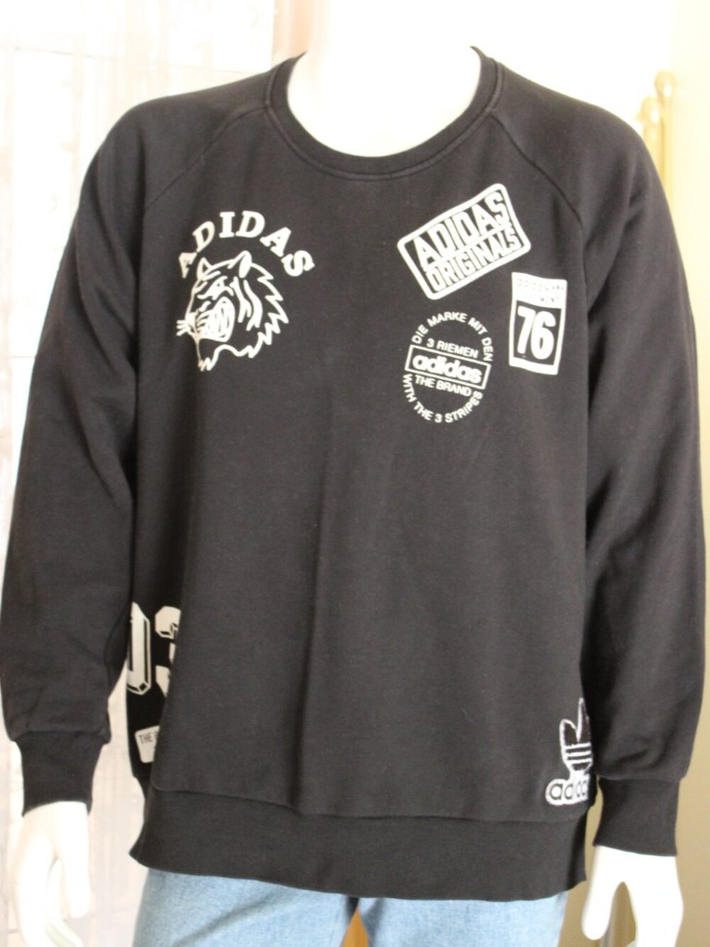 Addidas Original Men Sweatshirt Black SZ XL Fleece Lined Sports Graphic Print